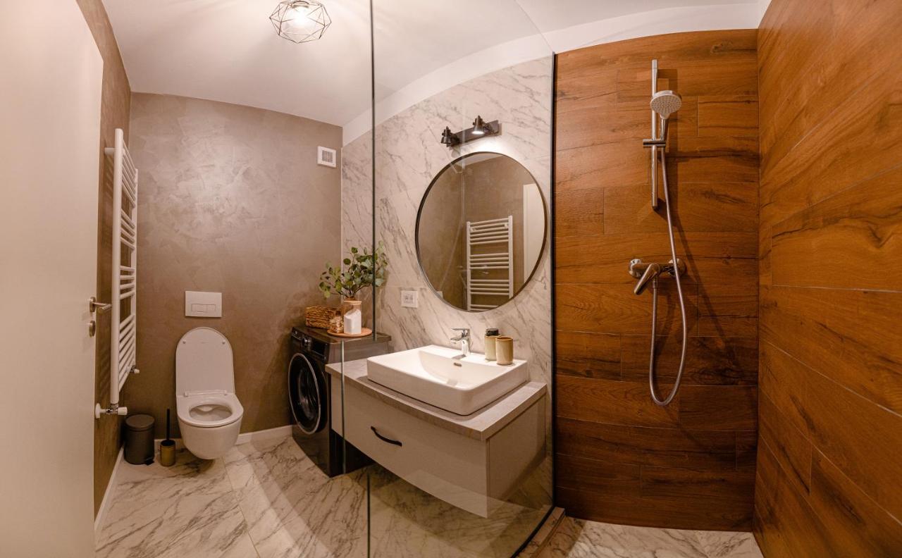 Ara Apart Hotel Braşov Eksteriør billede