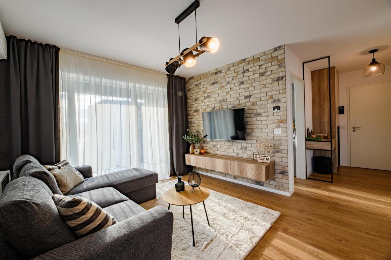 Ara Apart Hotel Braşov Eksteriør billede